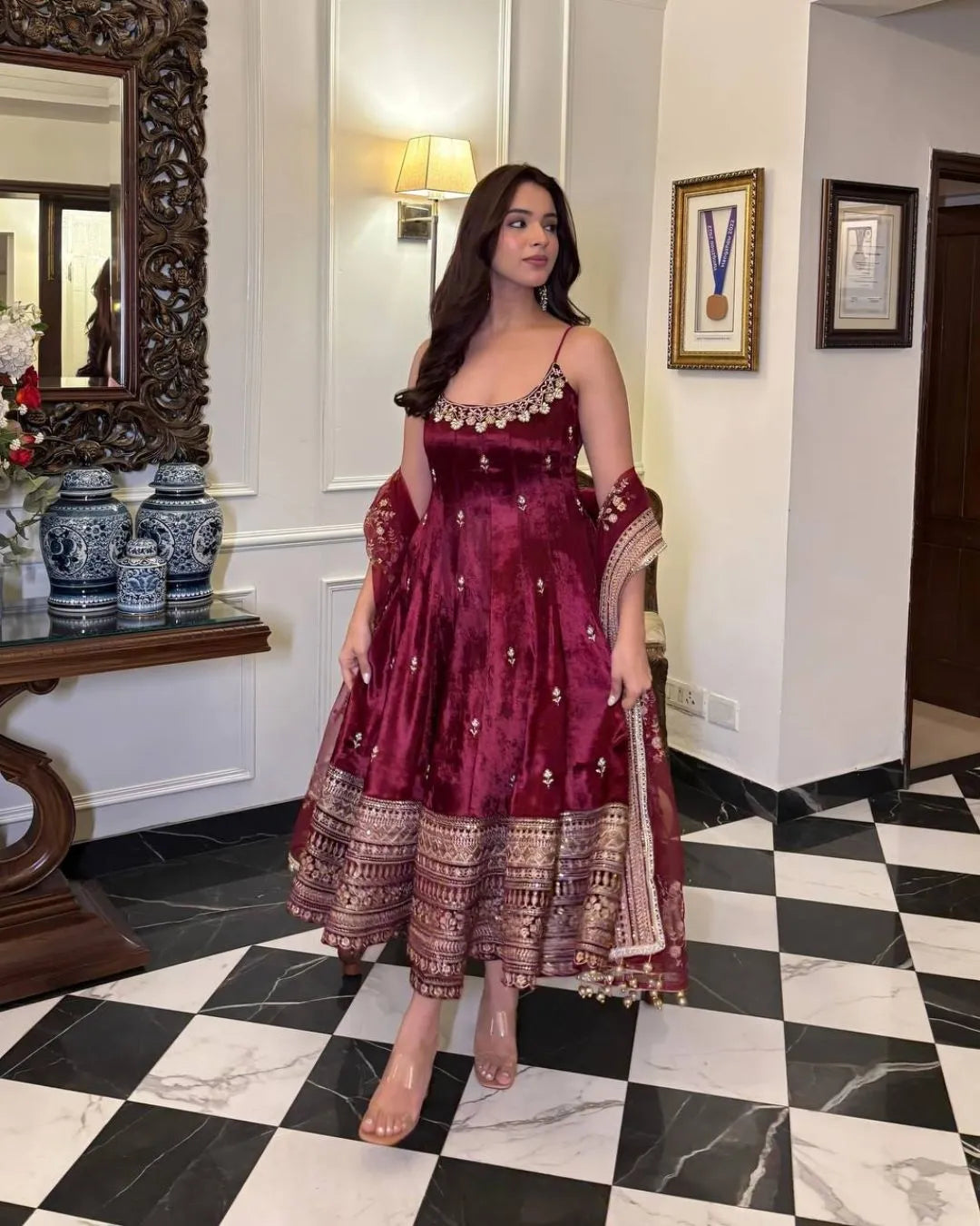 Sleeveless & Backless Anarkali Suit