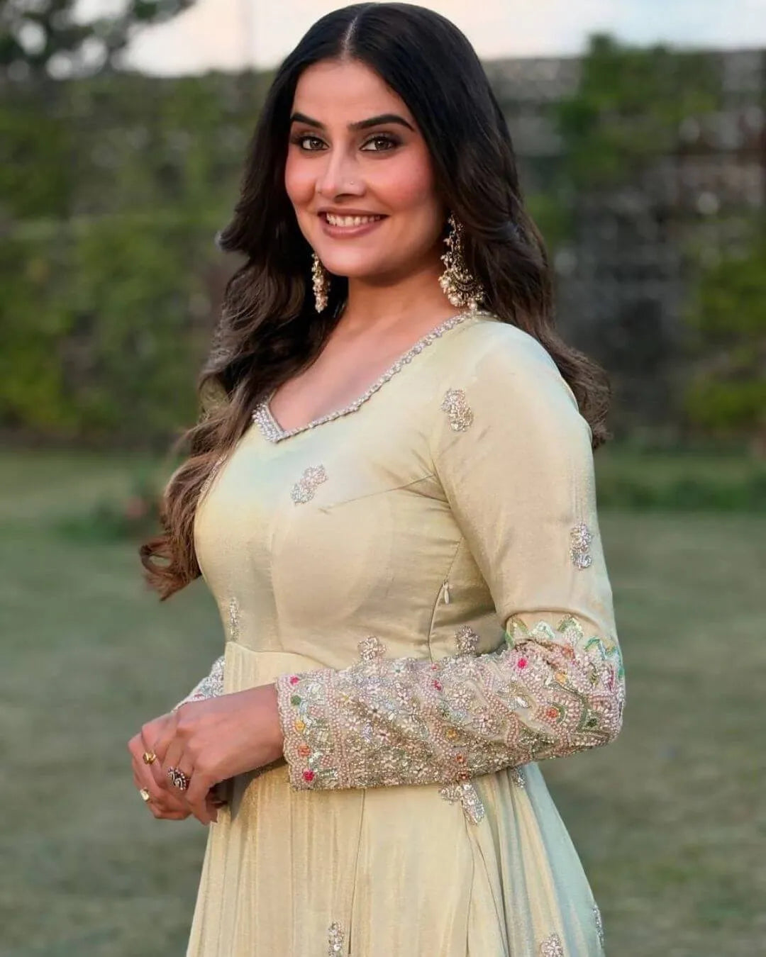 Party Wear White Anarkali Gown With Pant Dupatta