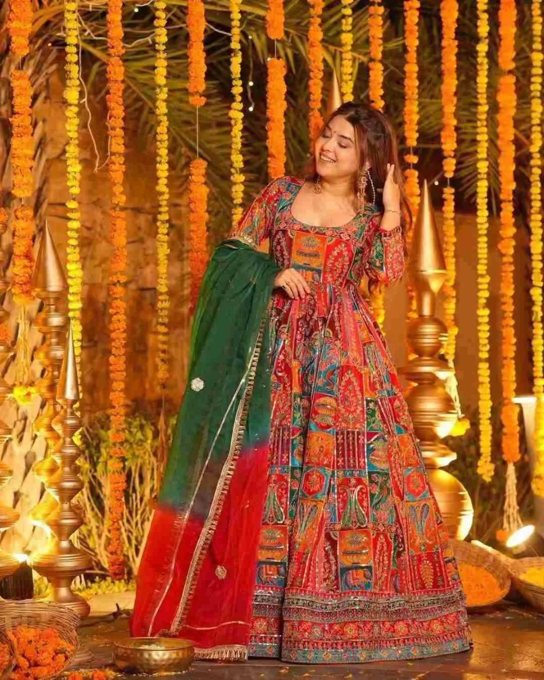 Full Flared Heavy Anarkali Suit For Wedding Wear