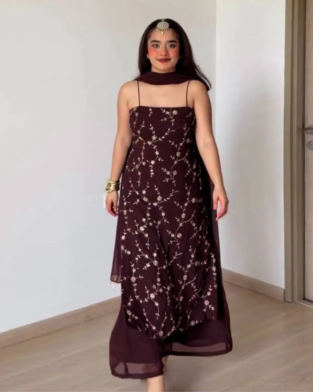 Party Wear Deep Wine Sleeveless Kurti Set With Dupatta