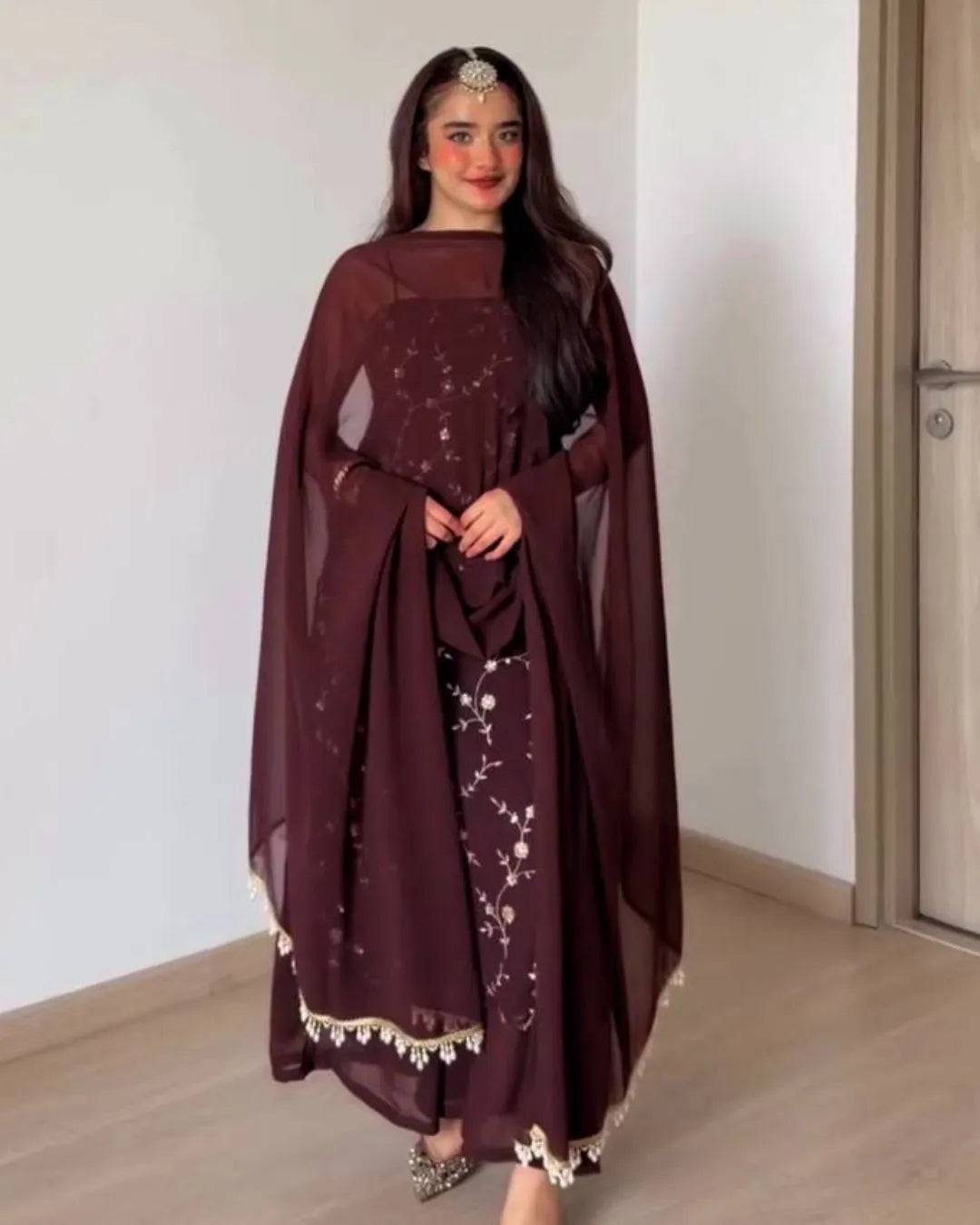 Party Wear Deep Wine Sleeveless Kurti Set With Dupatta 