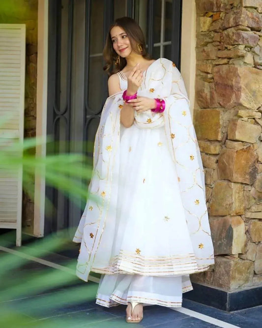 White Sleeveless Georgette Anarkali Suit Set