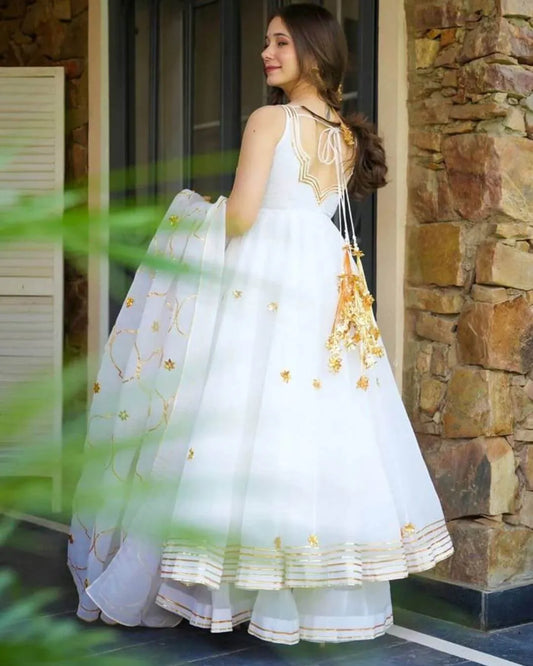 White Sleeveless Georgette Anarkali Suit Set