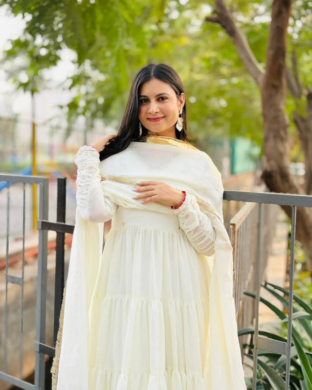 White Colour Long Anarkali Dress Suit Set