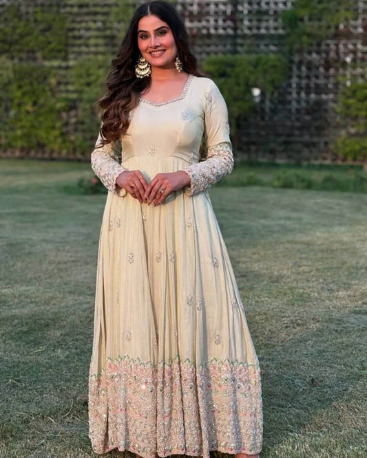 Party Wear White Anarkali Gown With Pant Dupatta