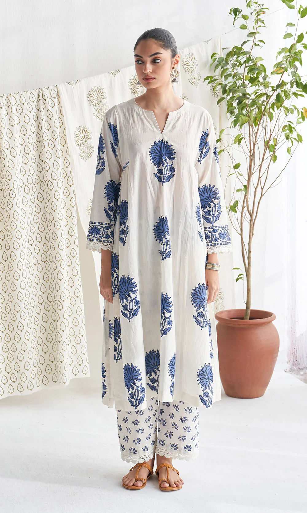 Off-White & Indigo Jaipuri TAJ Cotton Suit Set